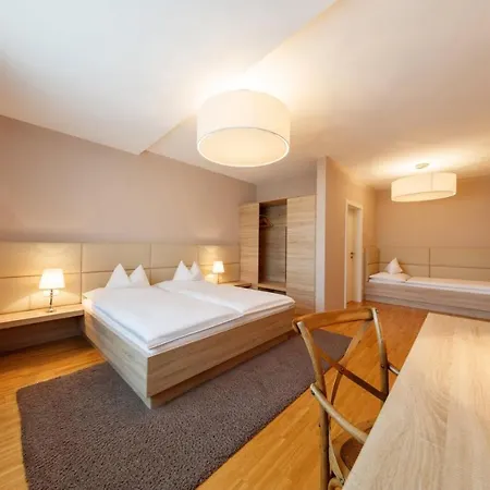 Hotel Pfeiler'S Buergerstueberl - Hotel