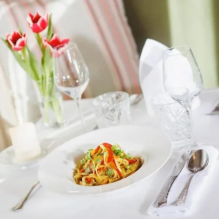 Pfeiler'S Buergerstueberl - Hotel 4*