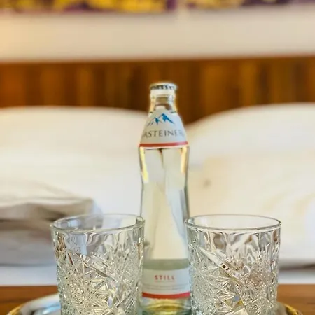 ホテル Pfeiler's Buergerstueberl - フェルトバッハ