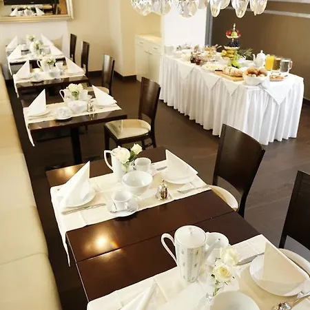 Pfeiler'S Buergerstueberl - Hotel Hotel 4*