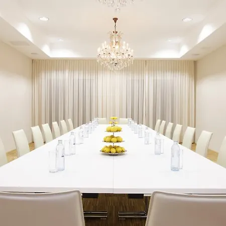 Otel Pfeiler's Buergerstueberl - Feldbach (Styria)