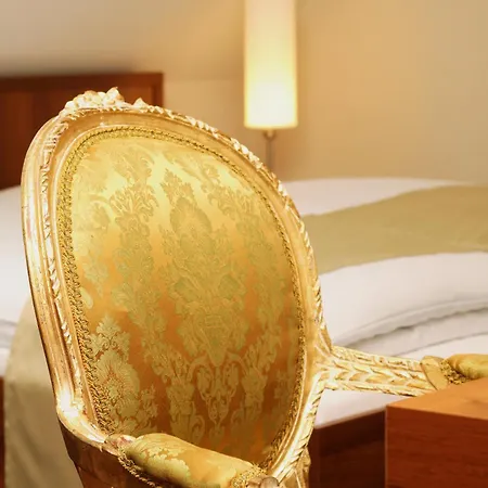 ホテル Pfeiler's Buergerstueberl - 4*