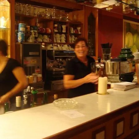 ホテル Pfeiler's Buergerstueberl - 4*