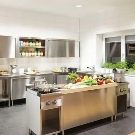 Otel Pfeiler's Buergerstueberl - 4*