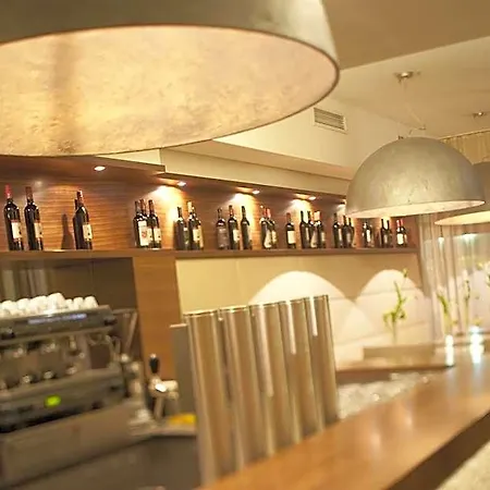 Hotel Pfeiler'S Buergerstueberl - Hotel 4*