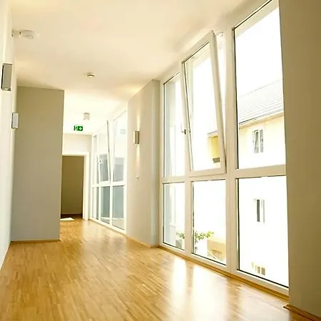Pfeiler'S Buergerstueberl - Hotel 4*