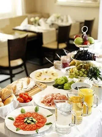 Pfeiler'S Buergerstueberl - Hotel 4*