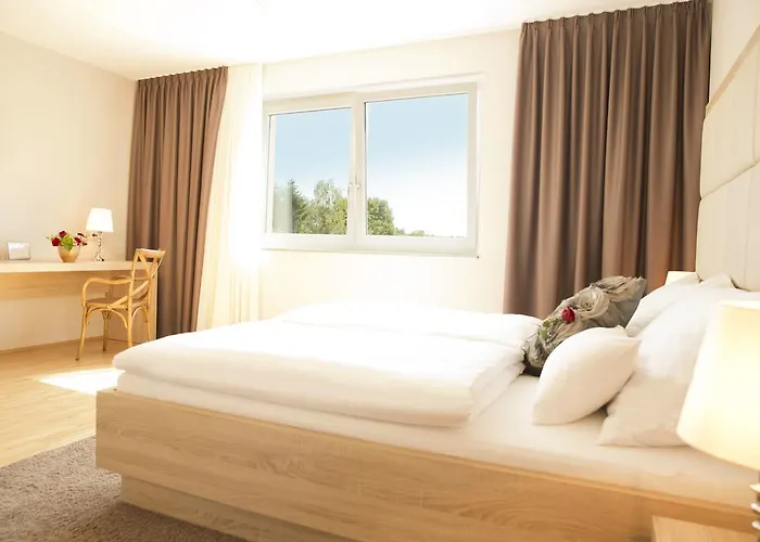 Pfeiler's Buergerstueberl - فندق