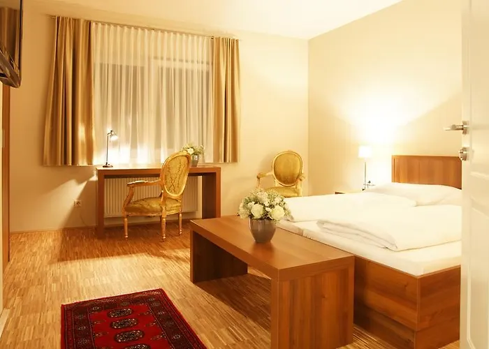 Hotel Pfeiler's Bürgerstüberl - 4*