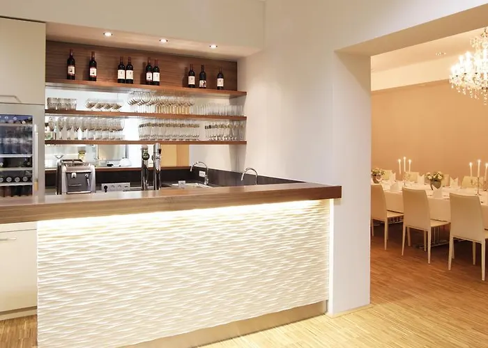 Hotel Pfeiler's Bürgerstüberl - 4*